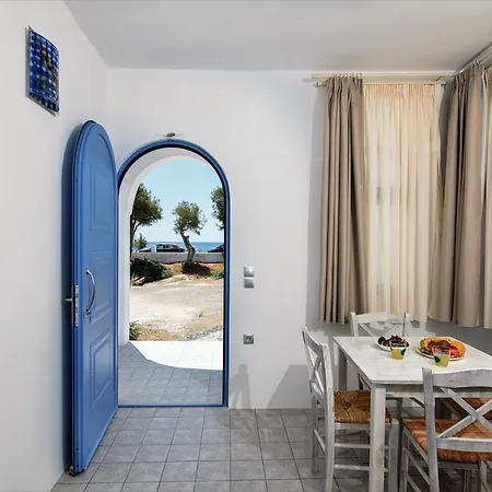 George Santorini